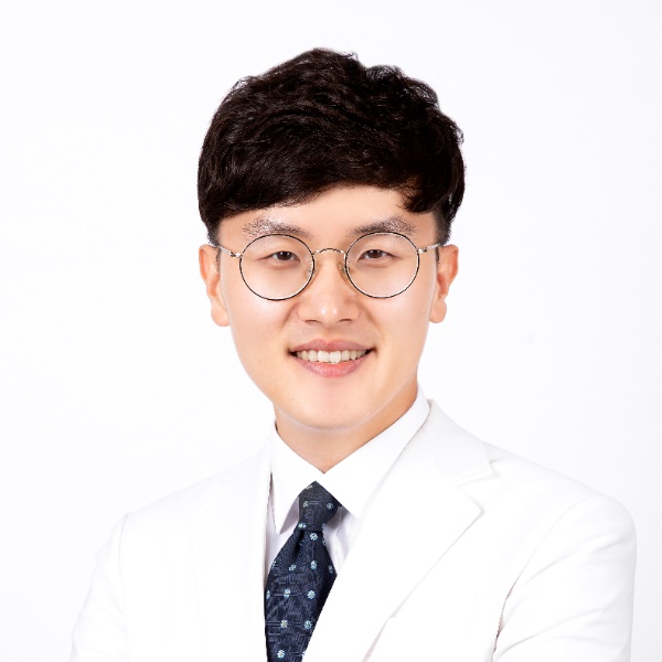 장지욱