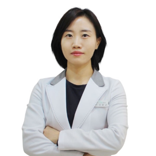 김보근