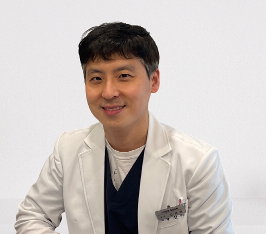 신재영