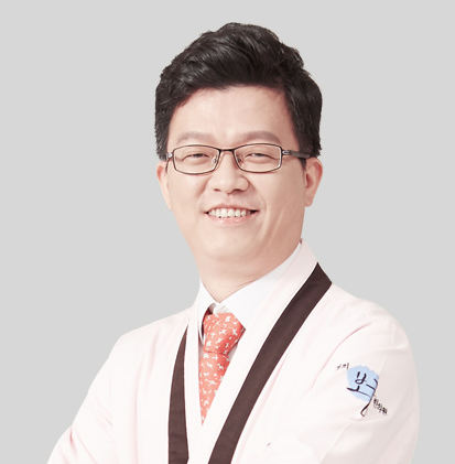 박웅 프로필